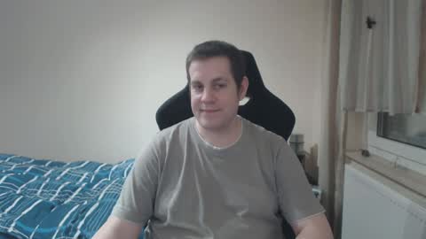 Snapshot of thatguyyeahhim chatting on December 2024 01:04:02 AM thatguyyeahhim online show from December 2024 01:04:02 AM