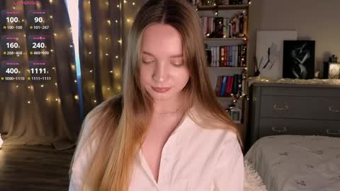 Snapshot of thatonerabbit chatting on April 2026 01:37:02 PM Alice online show from April 2026 01:37:02 PM