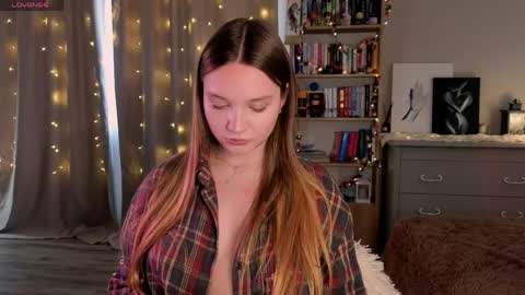 Snapshot of thatonerabbit chatting on April 2026 01:14:01 PM Alice online show from April 2026 01:14:01 PM