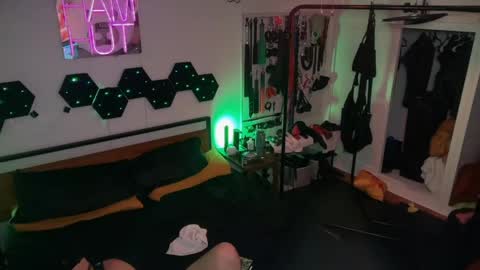 Snapshot of thatsluttynurse chatting on April 2026 06:41:01 AM thatsluttynurse online show from April 2026 06:41:01 AM