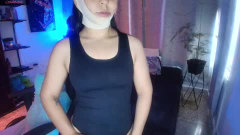 Paola online show from February 2026 10:22:01 PM