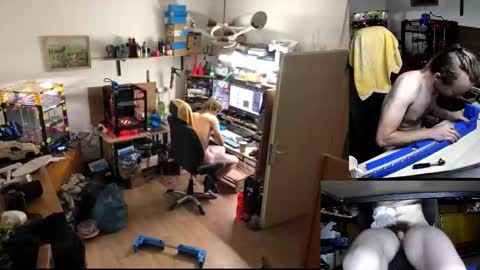 Michal online show from November 2025 09:02:02 PM