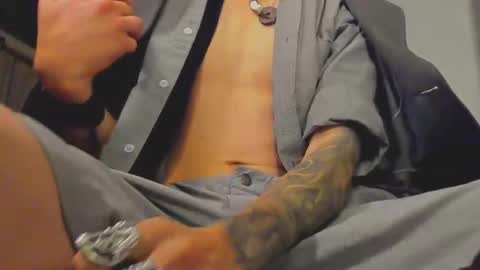 GIORGGIO online show from February 2025 09:53:02 AM