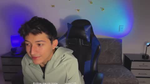 Snapshot of the_boys02 chatting on January 2026 11:10:01 PM the_boys02 online show from January 2026 11:10:01 PM