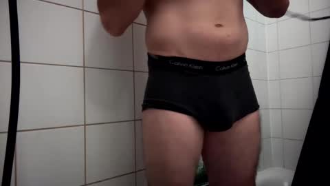 Snapshot of the_delicious_19 chatting on October 2025 04:30:02 PM the_delicious_19 online show from October 2025 04:30:02 PM