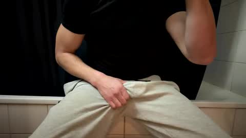 Snapshot of the_delicious_19 chatting on March 2026 07:46:02 PM the_delicious_19 online show from March 2026 07:46:02 PM