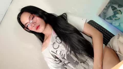 the_horny_bella online show from February 2026 04:47:01 PM