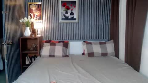 Snapshot of the_hottestlisa chatting on February 2026 02:56:02 PM IG Lisa Avery Monroe online show from February 2026 02:56:02 PM