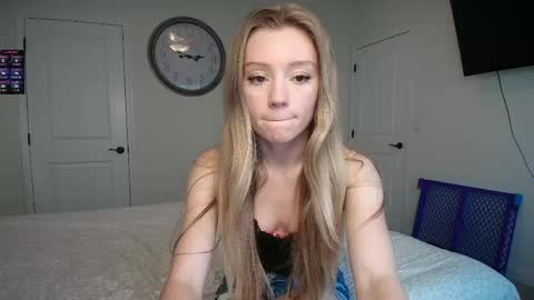 the_hotties online show from June 2026 08:47:01 PM