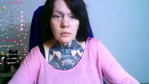 Snapshot of the_ice_owl chatting on October 2025 08:00:02 AM the_ice_owl online show from October 2025 08:00:02 AM