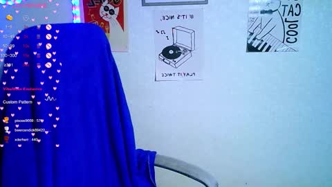 Snapshot of the_ice_owl chatting on November 2025 09:08:02 AM the_ice_owl online show from November 2025 09:08:02 AM