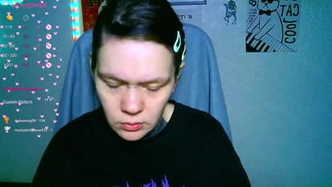 Snapshot of the_ice_owl chatting on November 2025 12:43:02 AM the_ice_owl online show from November 2025 12:43:02 AM