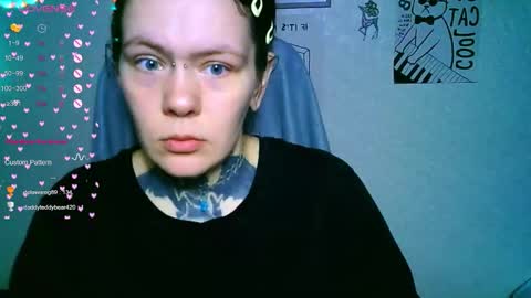 Snapshot of the_ice_owl chatting on November 2025 12:49:01 PM the_ice_owl online show from November 2025 12:49:01 PM