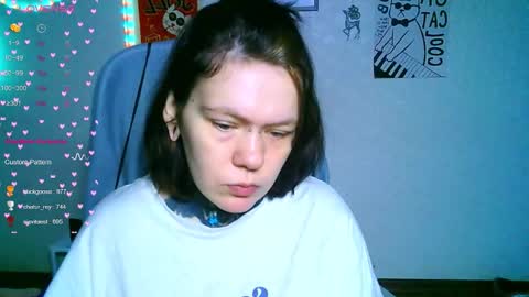 Snapshot of the_ice_owl chatting on November 2025 04:23:02 AM the_ice_owl online show from November 2025 04:23:02 AM