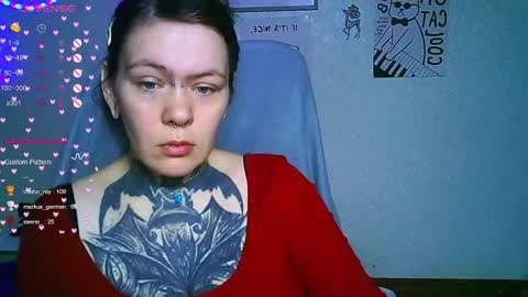 Snapshot of the_ice_owl chatting on November 2025 05:10:01 AM the_ice_owl online show from November 2025 05:10:01 AM