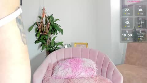 Snapshot of the_latins_hot chatting on January 2025 08:39:02 PM Alice and Bella online show from January 2025 08:39:02 PM