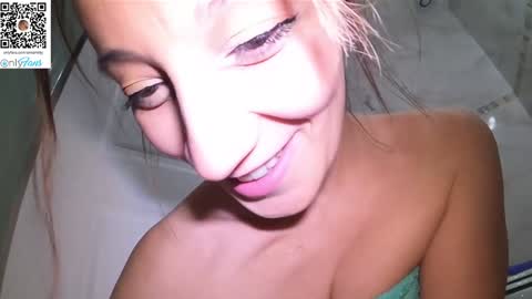 Snapshot of the_pussy_boulevard chatting on September 2025 09:14:02 PM Anna online show from September 2025 09:14:02 PM