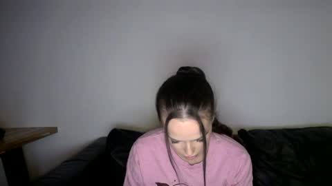 Jade online show from July 2026 07:49:02 PM