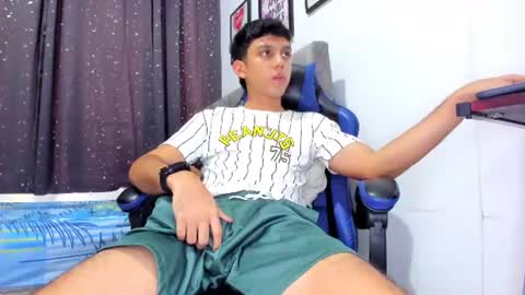 the_skinnyguys online show from July 2026 09:38:01 PM