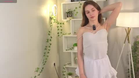 My name is Cynthia and Im very happy to see you in my sweet room  online show from June 2026 03:09:02 AM