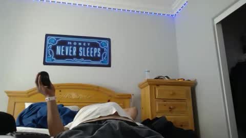 Snapshot of theamezcua98 chatting on October 2025 07:53:01 PM theamezcua98 online show from October 2025 07:53:01 PM