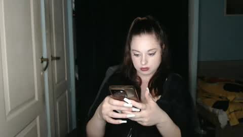 raissa online show from June 2026 06:03:01 PM