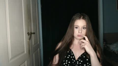 raissa online show from July 2026 10:12:02 PM