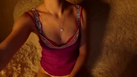 Snapshot of thecherrie chatting on September 2025 05:47:02 PM thecherrie online show from September 2025 05:47:02 PM