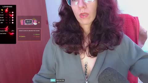 Paulette online show from February 2025 02:39:01 AM