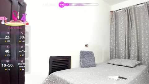 Snapshot of thechicanextdoor chatting on February 2026 11:09:01 PM TheChicaNextDoor online show from February 2026 11:09:01 PM