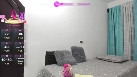 Snapshot of thechicanextdoor chatting on February 2026 11:11:02 PM TheChicaNextDoor online show from February 2026 11:11:02 PM