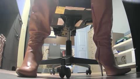 thecowboy_74 online show from December 2025 03:44:02 AM