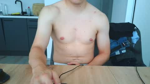 Snapshot of thecuteguy144949 chatting on June 2026 09:34:02 AM thecuteguy144949 online show from June 2026 09:34:02 AM