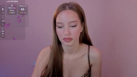 Olivia online show from June 2026 09:08:02 PM
