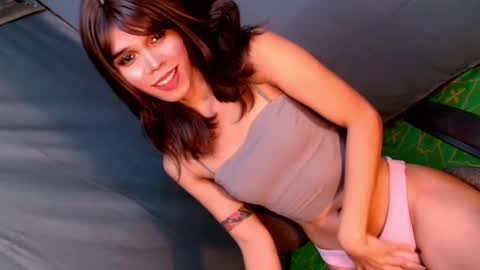 Lana But you can spell it backwards online show from February 2025 11:13:02 PM