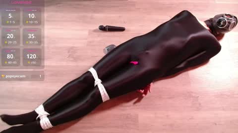 thediscretee online show from December 2025 10:53:01 AM