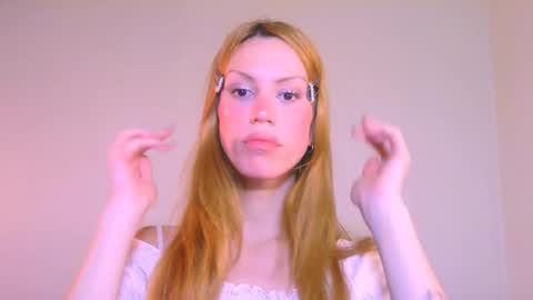 Snapshot of thedollxxxperience chatting on December 2025 04:00:01 PM Yolanda online show from December 2025 04:00:01 PM