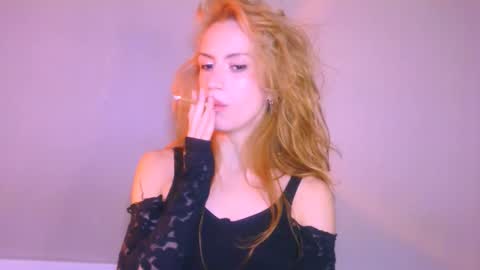 Snapshot of thedollxxxperience chatting on February 2026 06:02:02 PM Yolanda online show from February 2026 06:02:02 PM