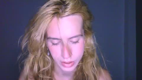 Snapshot of thedollxxxperience chatting on March 2026 04:00:02 PM Yolanda online show from March 2026 04:00:02 PM