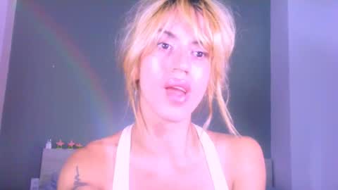Yolanda online show from May 2026 04:07:02 AM
