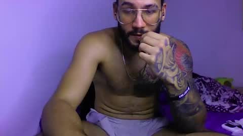 Snapshot of thedragonboyxxx chatting on February 2026 06:22:01 AM thedragonboyxxx online show from February 2026 06:22:01 AM