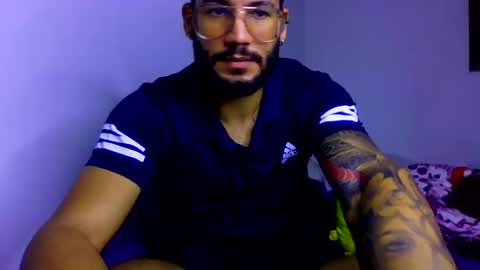 Snapshot of thedragonboyxxx chatting on February 2026 04:50:02 AM thedragonboyxxx online show from February 2026 04:50:02 AM