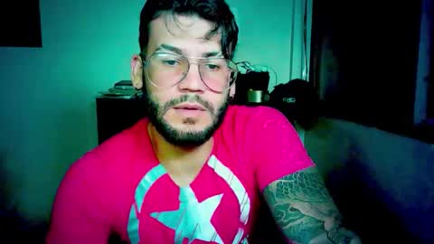 Snapshot of thedragonboyxxx chatting on March 2026 07:04:02 AM thedragonboyxxx online show from March 2026 07:04:02 AM