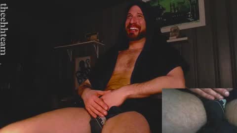 Snapshot of theehhteam chatting on February 2025 05:26:01 AM H online show from February 2025 05:26:01 AM