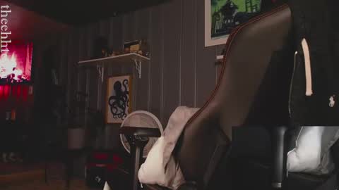 Snapshot of theehhteam chatting on March 2025 11:54:01 PM H online show from March 2025 11:54:01 PM