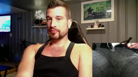 Snapshot of theehhteam chatting on September 2025 05:01:01 PM H online show from September 2025 05:01:01 PM