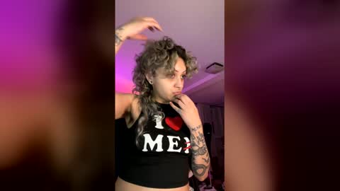 KIng Venus online show from April 2026 07:11:01 AM