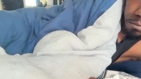 Snapshot of theeshooterr chatting on December 2024 03:04:01 PM theeshooterr online show from December 2024 03:04:01 PM