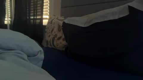 Snapshot of theeshooterr chatting on January 2025 04:26:01 PM theeshooterr online show from January 2025 04:26:01 PM