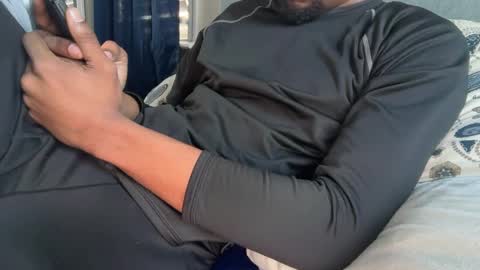 Snapshot of theeshooterr chatting on January 2025 08:17:02 PM theeshooterr online show from January 2025 08:17:02 PM